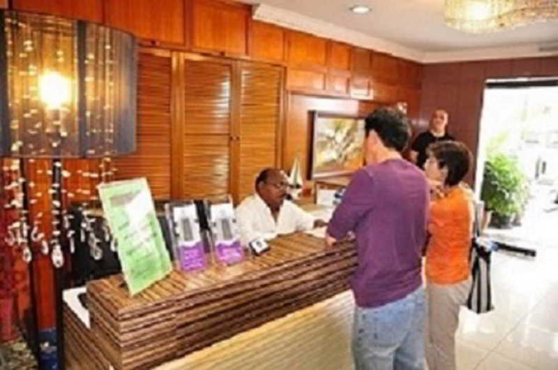 Oyo 103 V'La Garden Hotel Kuala Lumpur Esterno foto